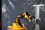 BROKK 100 équipé d'une ponceuse PMP 250